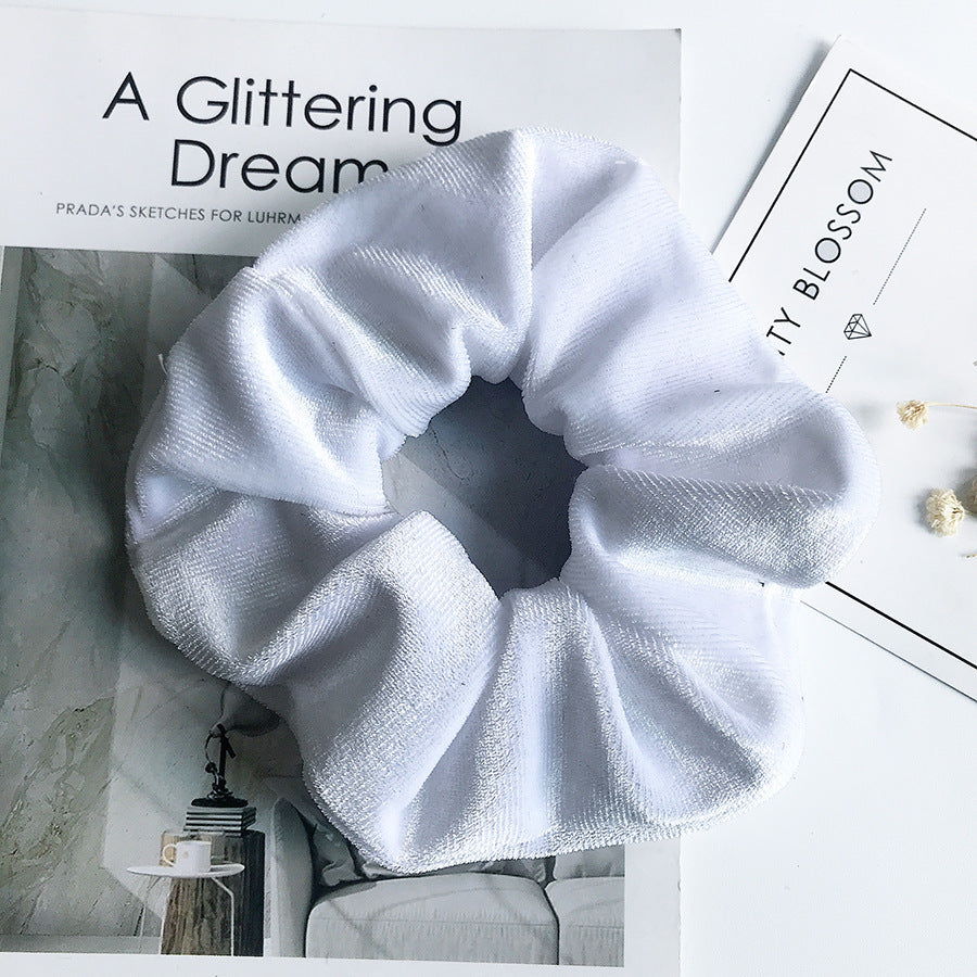 Fashionable Ponytail Holder