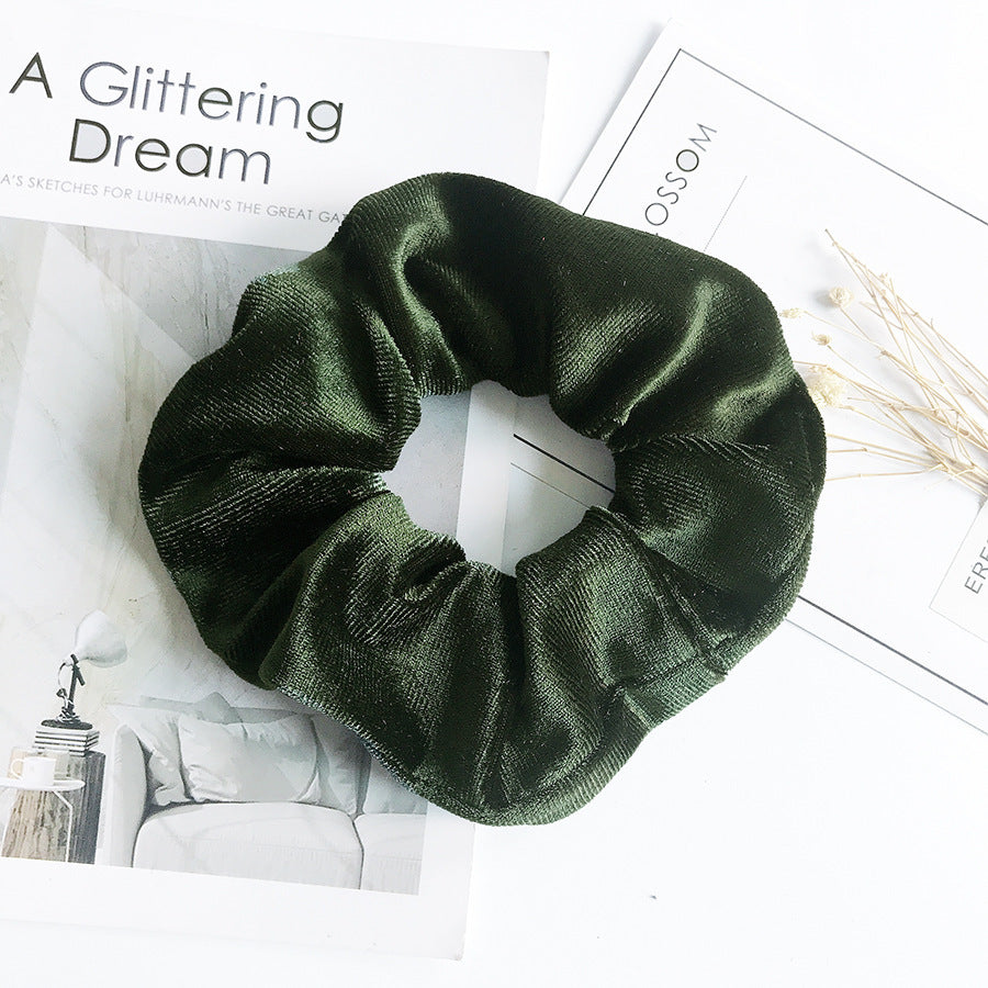 Fashionable Ponytail Holder