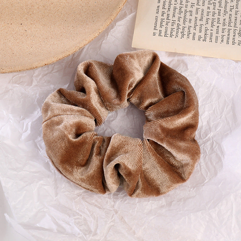 Fashionable Ponytail Holder