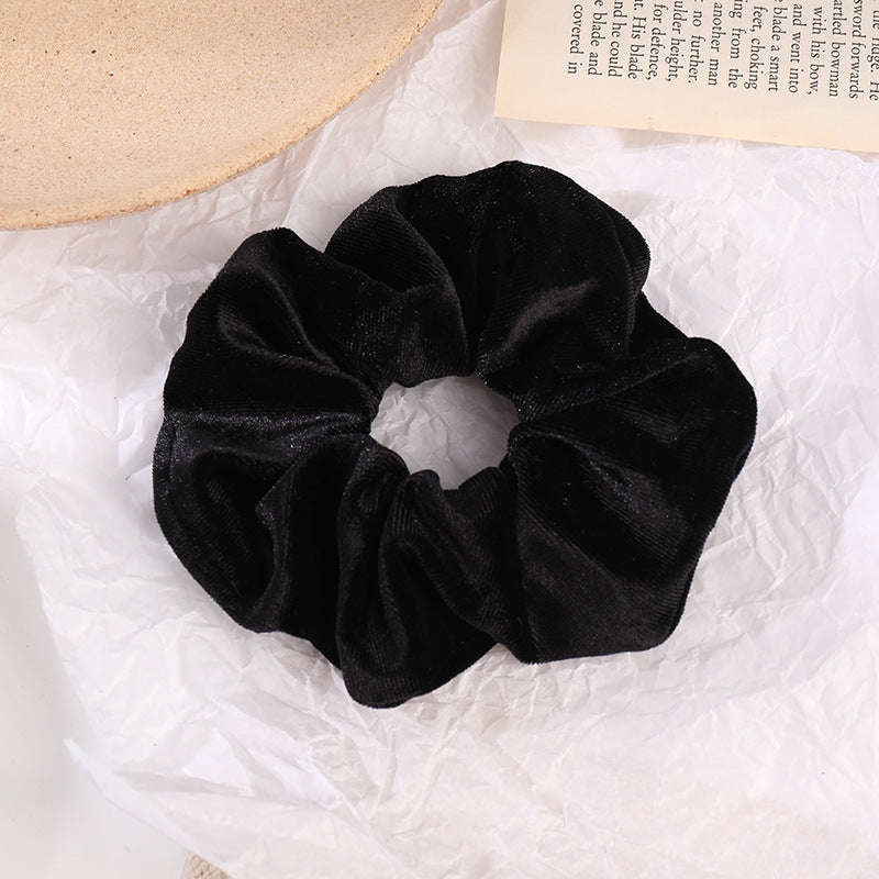 Fashionable Ponytail Holder
